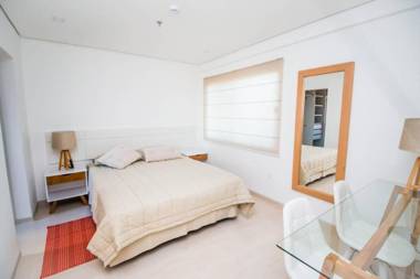 N4A1 - New Nice for Long and Short Stay