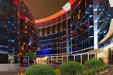 Crowne Plaza Doha - The Business Park an IHG Hotel