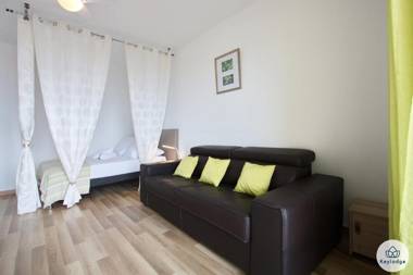 Faham Studio- 3 étoiles - 29m2 - Montgaillard - Proche du centre de Sainte Clotilde