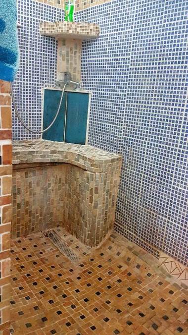 Maison de 3 chambres avec jardin clos et wifi a Saint Gilles les Bains a 1 km de la plage