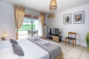 Out of Africa - beau studio avec magnifique vue mer à Cap Homard - Saint-Gilles