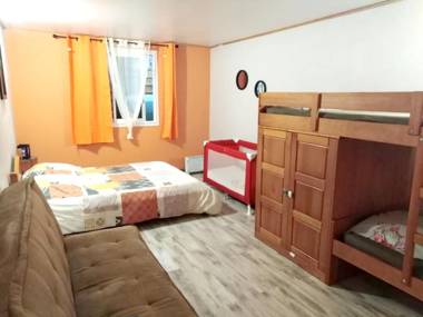 Maison de 2 chambres avec jardin clos et wifi a La Plaine des Cafres