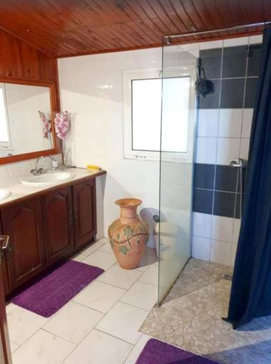 Maison de 3 chambres avec vue sur la mer et jardin clos a La Plaine des Cafres