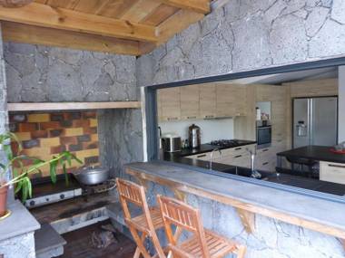 Villa EST'TIME piscine Saint-André 8 personnes