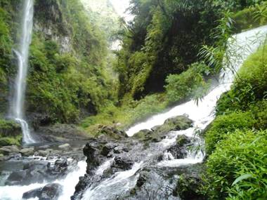 Studio avec jardin clos et wifi a Saint Benoit