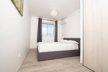 T4 CozyLodge 70m2 - Rénové - 10min de l'aéroport Saint-Denis