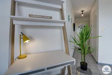 T1 - Grenadille – Rénové - 38 m2 – La possession - 20 mn des plages