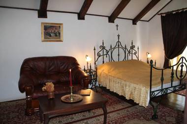 Hunter Prince Castle Hotel