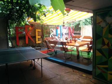 Freeborn Hostel