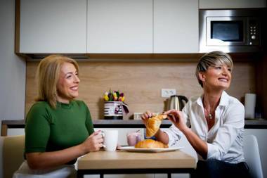 FRIENDS RESIDENCE Apartments