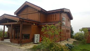 Sat de vacanta Ciprian Porumbescu