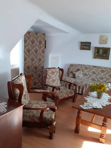 Pensiunea Floare de Colt