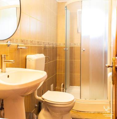 Pensiunea LIN COTA 1000