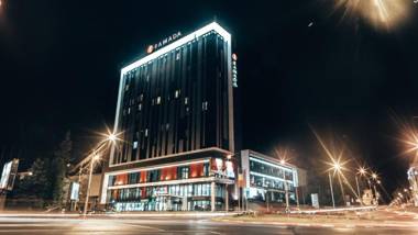 Ramada Sibiu Hotel