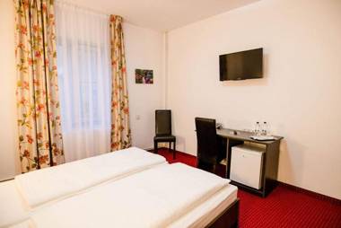 Pensiunea Casa Helis