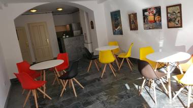 YellowBoot Aparthotel