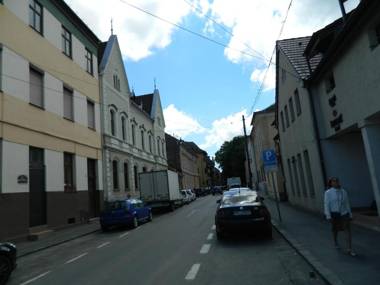 Central Parc Studios