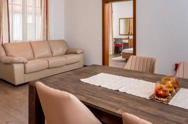 Casa Nicolae Luxury Suites