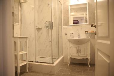 Artisans Boutique Villa