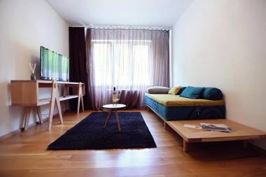 Living In Aparthotel