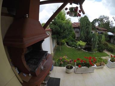 Cristi's Rooms - Pensiune