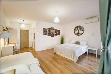 Enjoy Time in Central Oradea