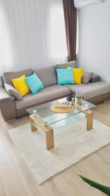 2 Bedrooms - Skyblue Central apartment