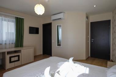 Royal Paradise Beach