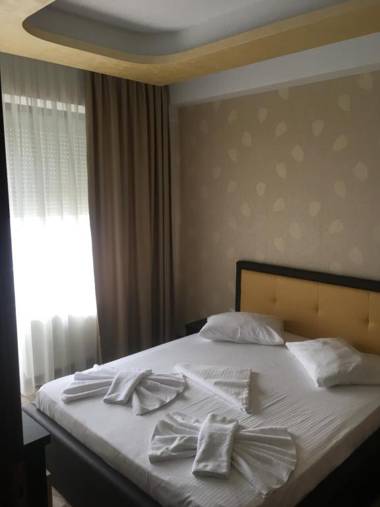 Summerland Happy Blue Apartments