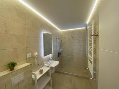 Vila Ducu - Adults Only ( +16 )