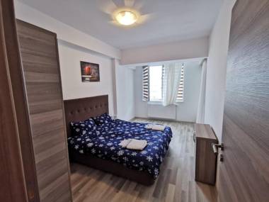 MAMAIA SUMMERLAND ARGOS BY THE BEACH