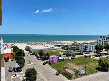 Summerland Seaview Apartments