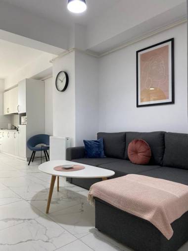 TOD Apartments Palas