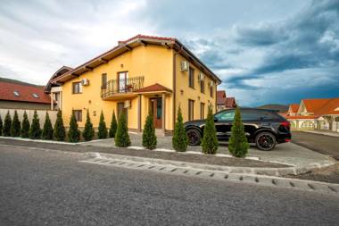 Casa Romeo & Julieta