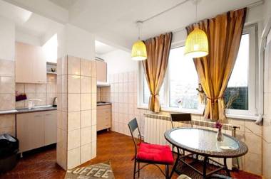 Lyla & Stendhal Apartments