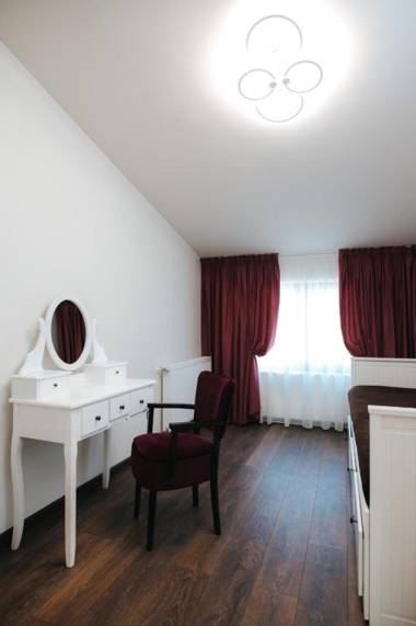 Penthouse Evianne Faleza