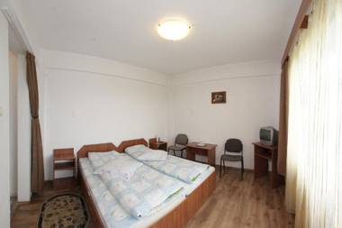 Pensiunea Pui de Urs Sirnea