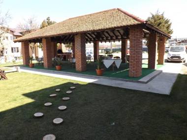 Casa Dobrescu Centura De Nord