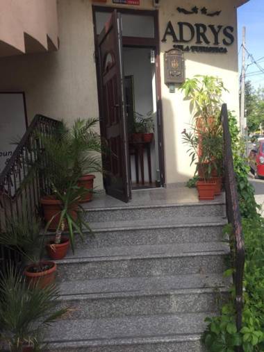 Adrys Boutique Villa