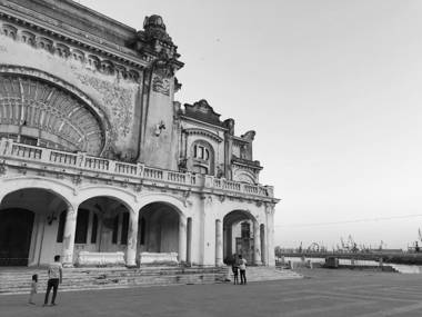 ”Modern Apartment” Old City Constanta