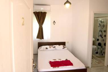 Studio at Constanta 500 m away from the beach with enclosed garden and wifi