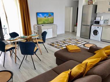 Apartamente - Aqua Marine SEGA Residence ( vedere la mare ) Mamaia Nord