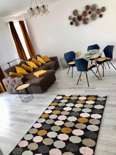 Apartamente - Aqua Marine SEGA Residence ( vedere la mare ) Mamaia Nord