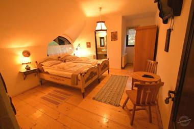 Casa Poveste Pensiunea-Muzeu