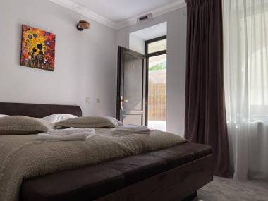 Maisonette Apartments