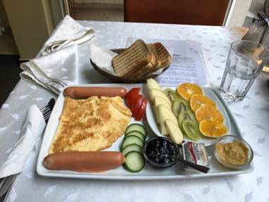 Relax Comfort Suites Hotel