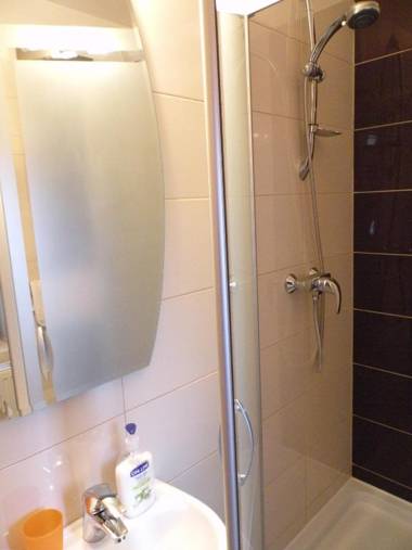 GrandVille Apartments