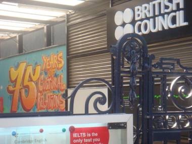 Modern apartment city center 2