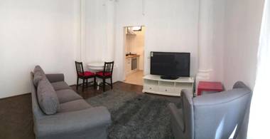 Cismigiu Park Studio