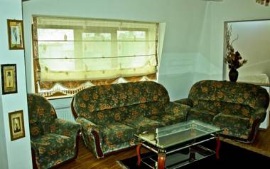 Dracula Adventure Tours Accommodation